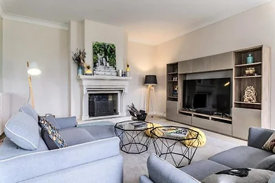 Villa a Grasse con giardino storico