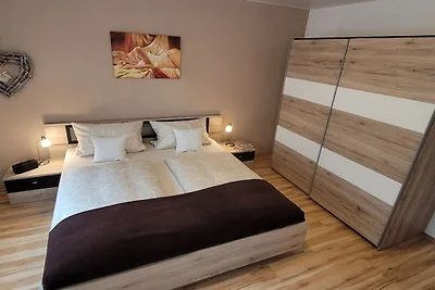 Ferienwohnung mit 2 Schlafzimmer