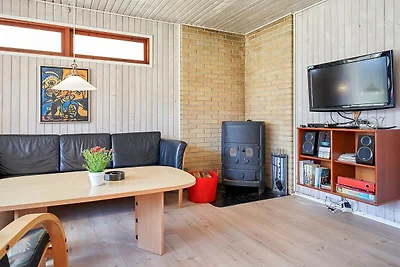 4 osob apartament w Aakirkeby-By Traum