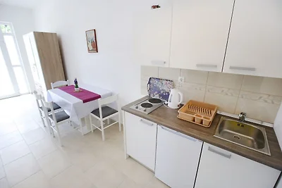 Apartments Kapetan - One Bedroom Apartment wi...