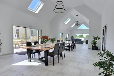 Huis Ploudalmézeau met verwarmd zwembad