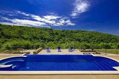 Villa Natura II