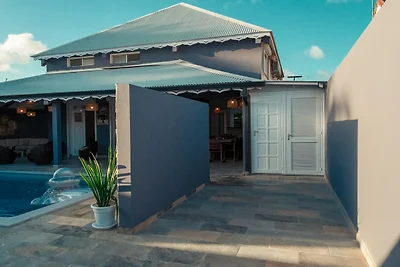 Luxe villa met zwembad nabij Pointe Marin