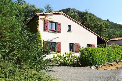 Vrijstaand vakantiehuis met terras in Quillan