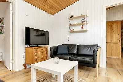 8 Personen Ferienhaus in Væggerløse-By Traum