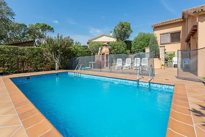 Villa in der Nähe des Strandes Cala Canyelles