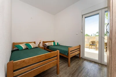 Ländliche Villa in der Nähe von Benkovac