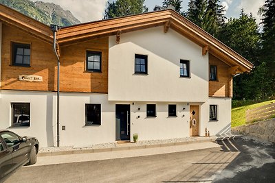 Luxuriöses Ferienhaus mit Sauna und Bergblick...