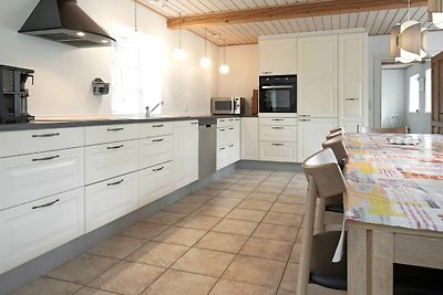 8 Personen Ferienhaus in Nexø-By Traum