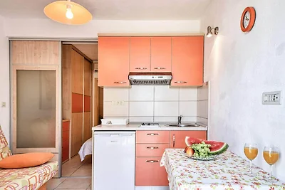 Apartments Gracin - One Bedroom Apartment wit...