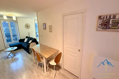 Großer Verkehrsknotenpunkt in der Nähe des...