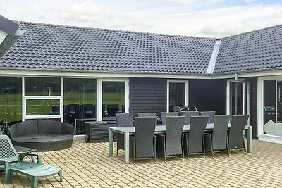 15 Personen Ferienhaus in Højslev