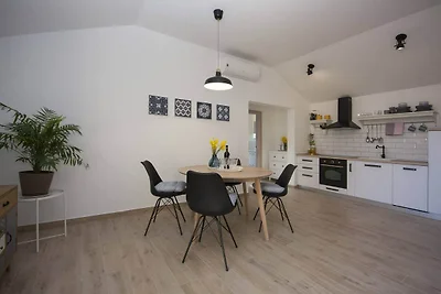 Apartment mit einem Schlafzimmer und...