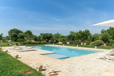 Charme Ostunese con piscina