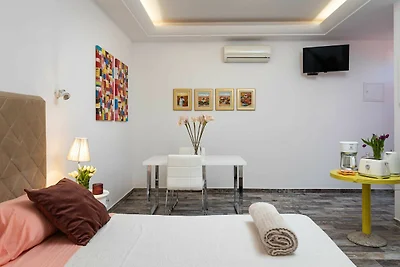 Apartments Subrenum - Superior Studio Apartme...