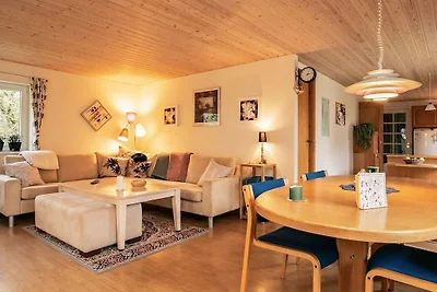 7 Personen Ferienhaus in Humble