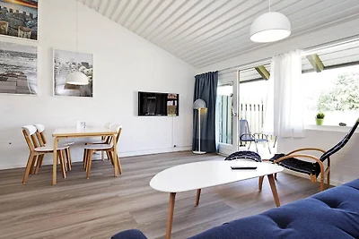 Küstenbungalows mit Strandzugang