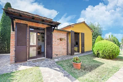 Zentrales Ferienhaus mit Pool