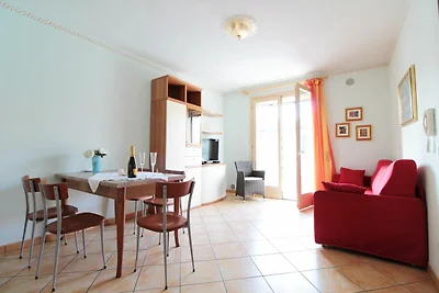 Ansprechende Wohnung in Jesolo mit Garten