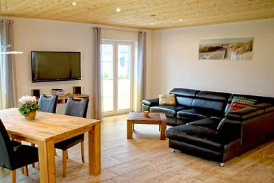 Ferienhaus in Altefähr mit Schwimmbecken