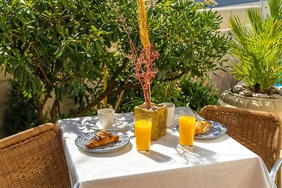 Apartments Villa Aura - Comfort Studio Apartm...