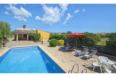 Ferienhaus auf dem Lande mit privatem Pool