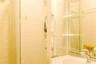 Appartamento ristrutturato · Vicino alle...