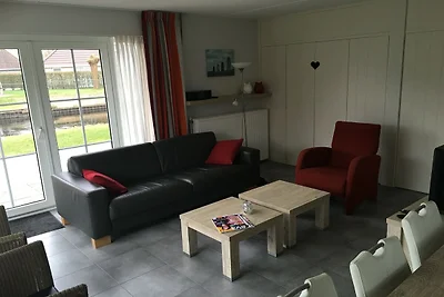 Bungalow sul lungomare con molo privato
