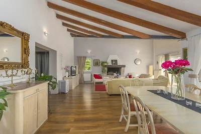 Villa in Rovinj mit Terrasse