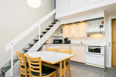 2,5 kamers, 1 verdieping, 2e etage, 2+4 perso...