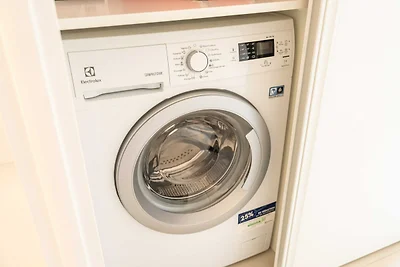 Moderne 1-Zimmer-Wohnung, 2 Terrassen, Parkpl...
