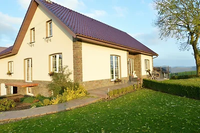 Gemütliche Wohnung in Burg-Reuland mit viel...