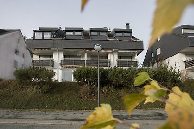 Klein appartement nabij Winterberg met terras