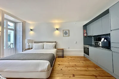 Accogliente monolocale a Porto con balcone
