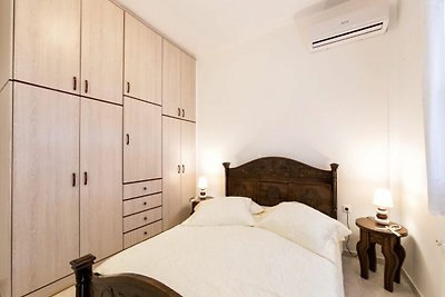 Elegante Villa in Paros mit Veranda und...