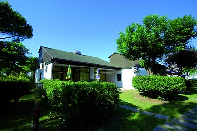 Geräumiger Bungalow mit AC in der Nähe des...