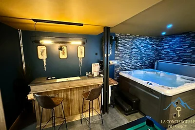 Wohnung in Le Mont-Dore mit Whirlpool