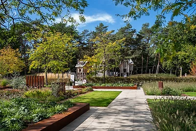 Chalet am Parkteich in den Niederlanden