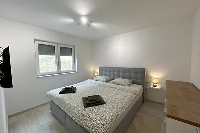 Apartment Mariner 2 mit beheiztem Pool