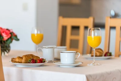 Apartment Lena - Three-Bedroom Apartment with...