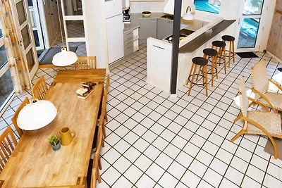 12 Personen Ferienhaus in Glesborg