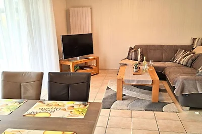 Ferienwohnung in Finja mit Schwimmbecken