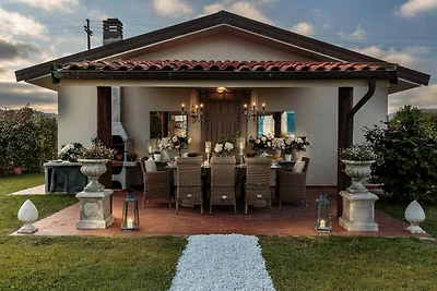 Toskanische Villa mit Pool in der Nähe von...