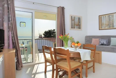 Apartments Roščić - Classic Two Bedroom Apart...