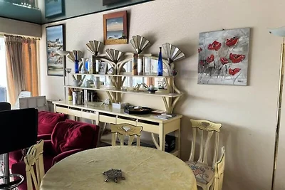 Apartment mit Meerblick