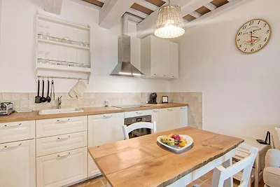 Wohnung in Mombaroccio mit Schwimmbad