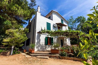 Spaziosa villa con piscina in Calabria