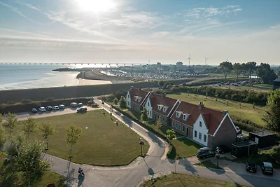 Vakantiehuis in Zeeland bij de Zee