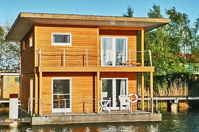 Ferienhaus in Barth mit Schwimmbecken