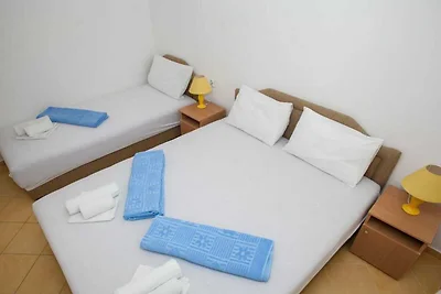 One Bedroom Apartment with Sea View 1